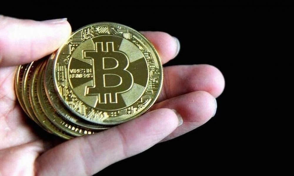 Ξανά κάτω από τα 30.000 δολάρια το Bitcoin